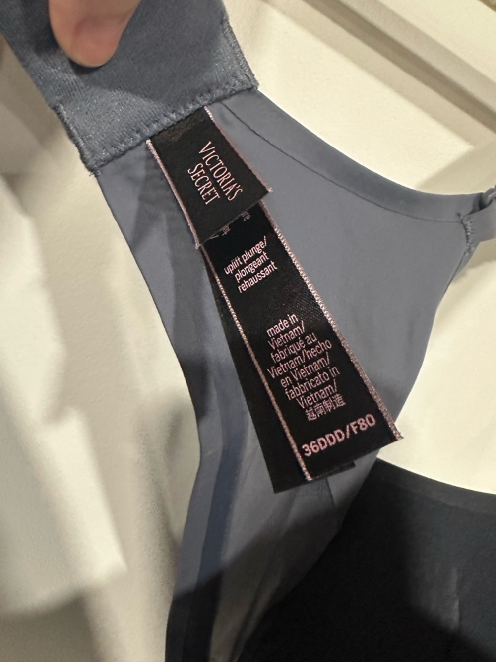 Victoria's Secret Very Sexy Uplift Plunge Bra 36DDD Gray - Picture 4 of 4
